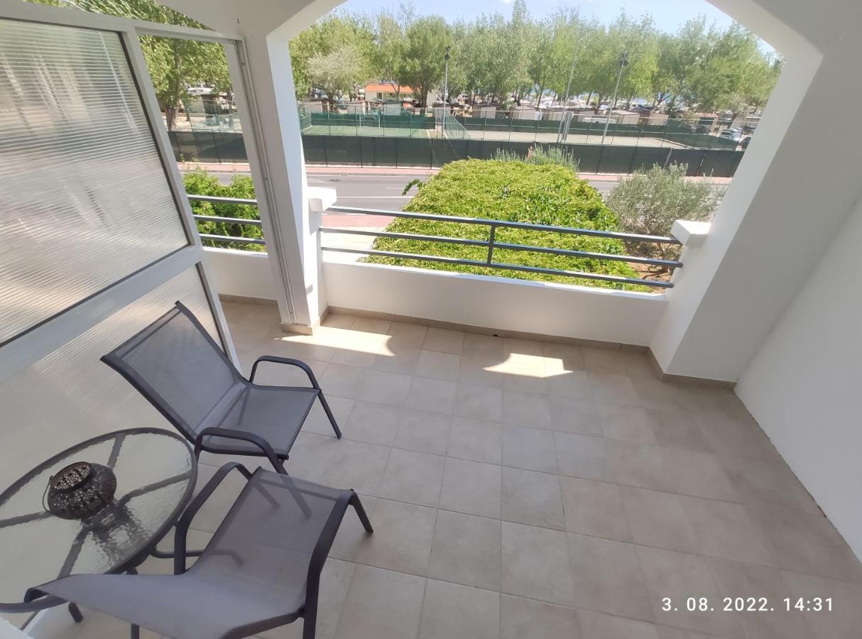 Aqua Apartments 오미스 외부 사진