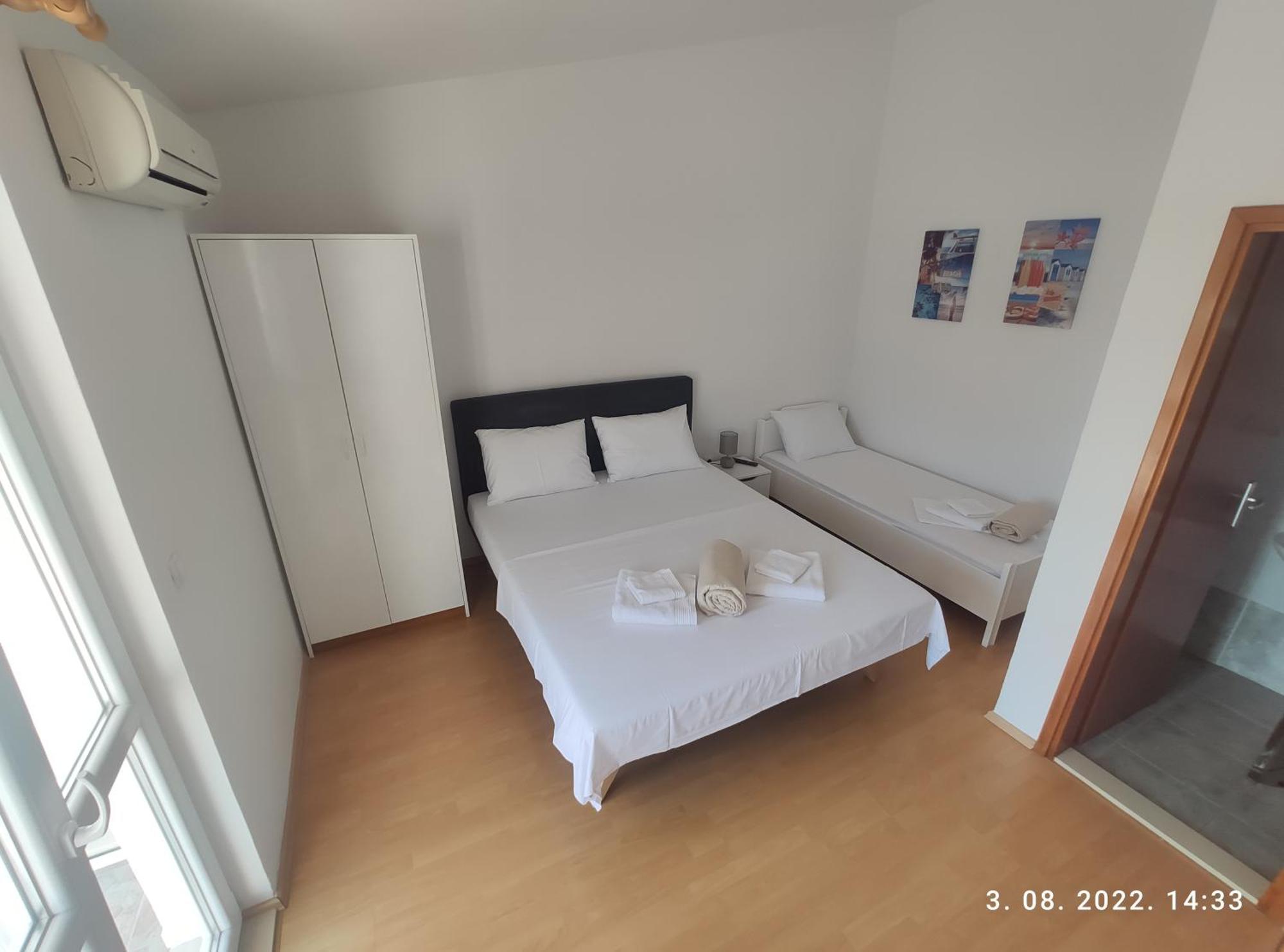 Aqua Apartments 오미스 객실 사진